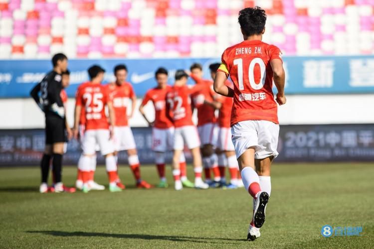隐居师傅进城了